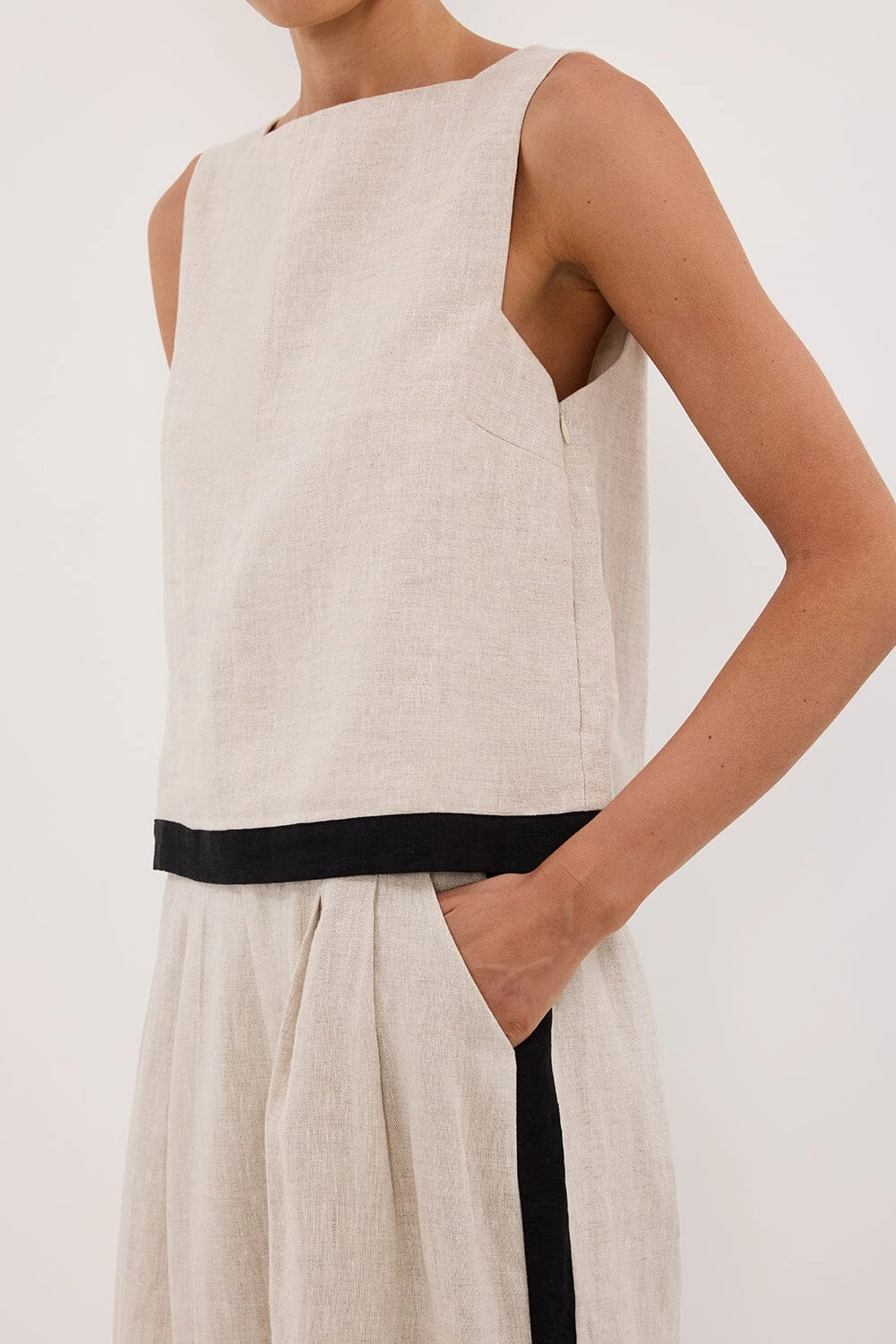 EBONY NATURAL LINEN PANT