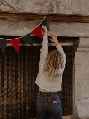 Linen Christmas Bunting | Berry & Forest Green