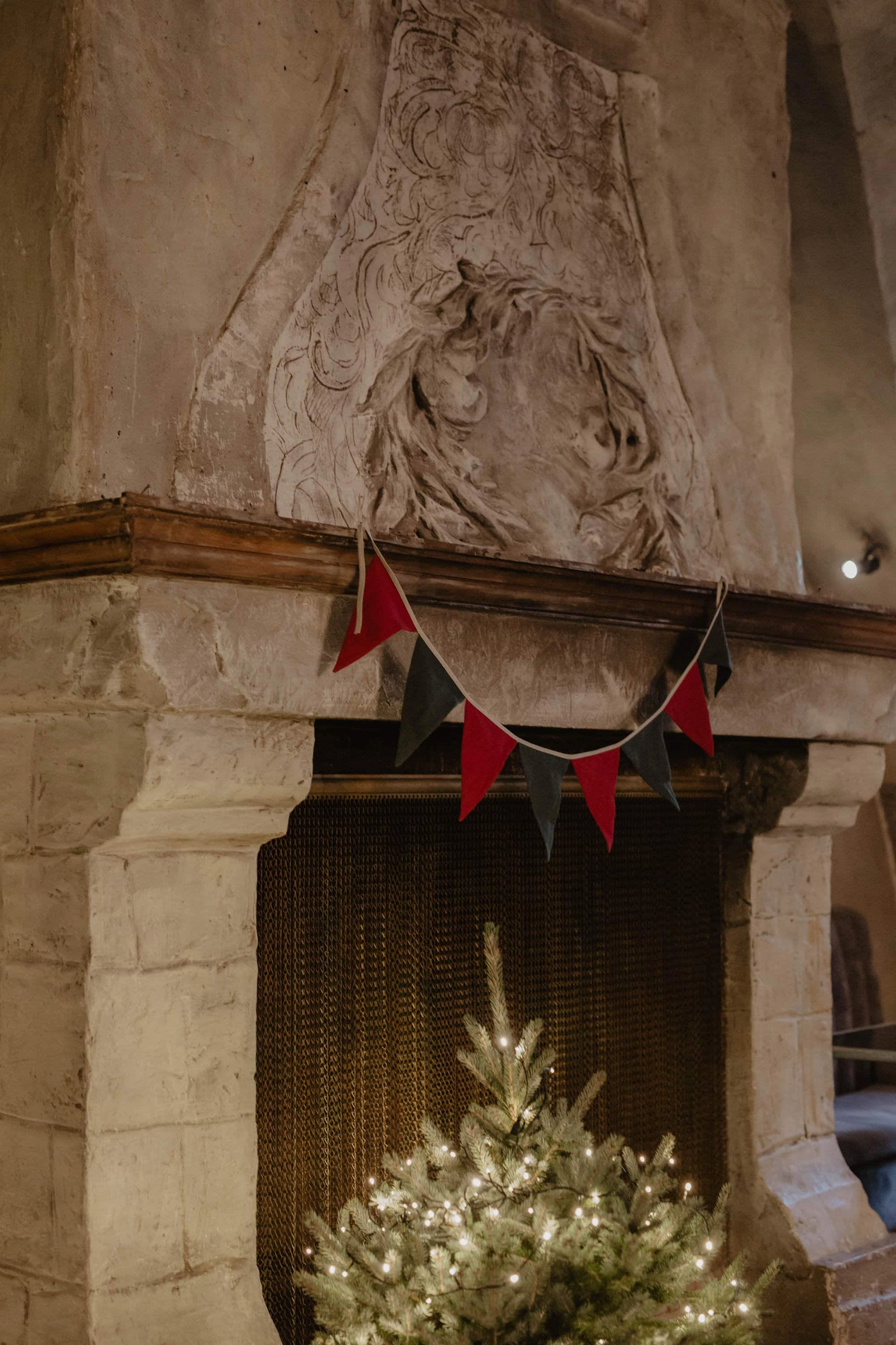 Linen Christmas Bunting | Berry & Forest Green