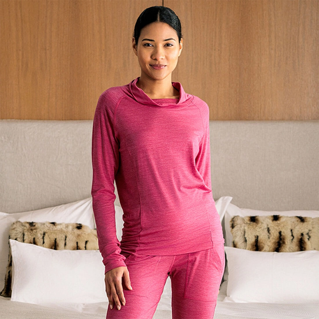 Long sleeve cowl neck top — NATTWARM™