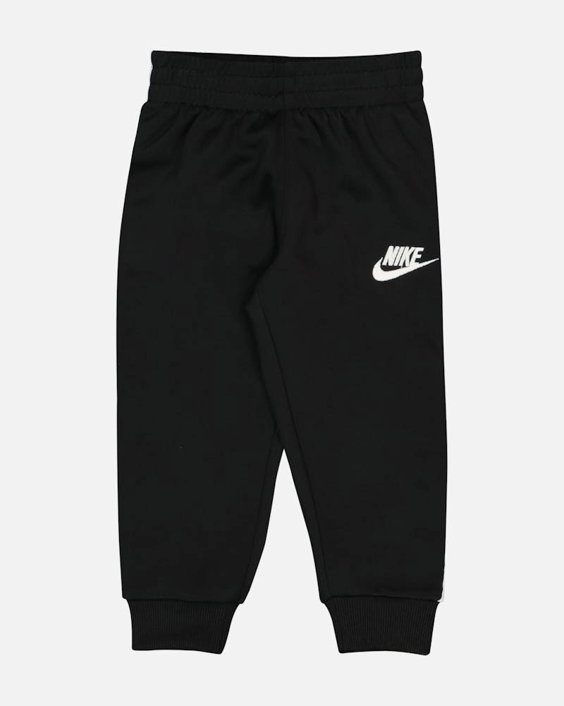 NIKE JUNIOR BLACK CLUB ESSENTIAL TRICOT SET
