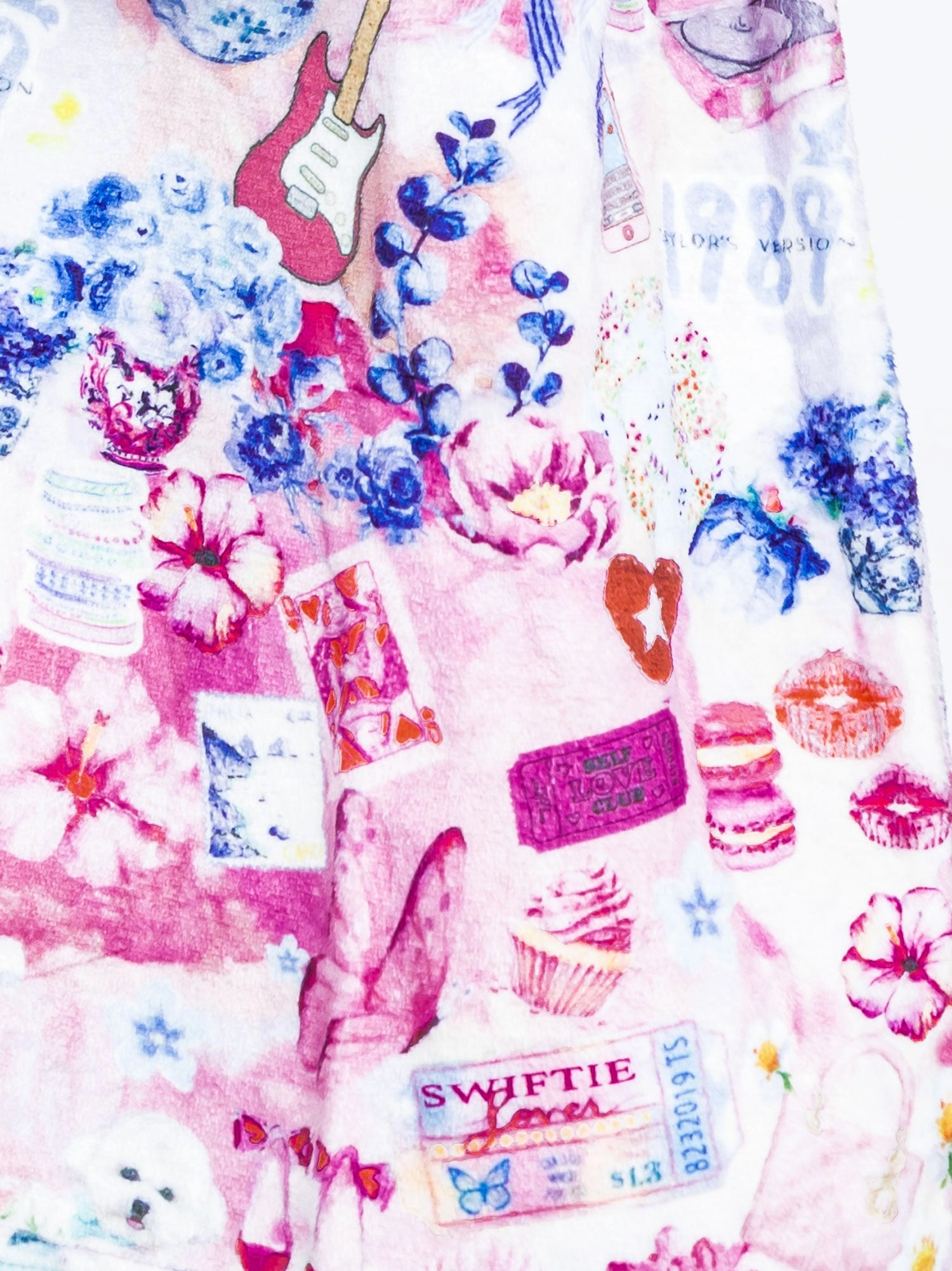 Pop Princess Plush Blanket
