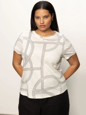 The Perfect Tee Graphic Lines Extended Sizing