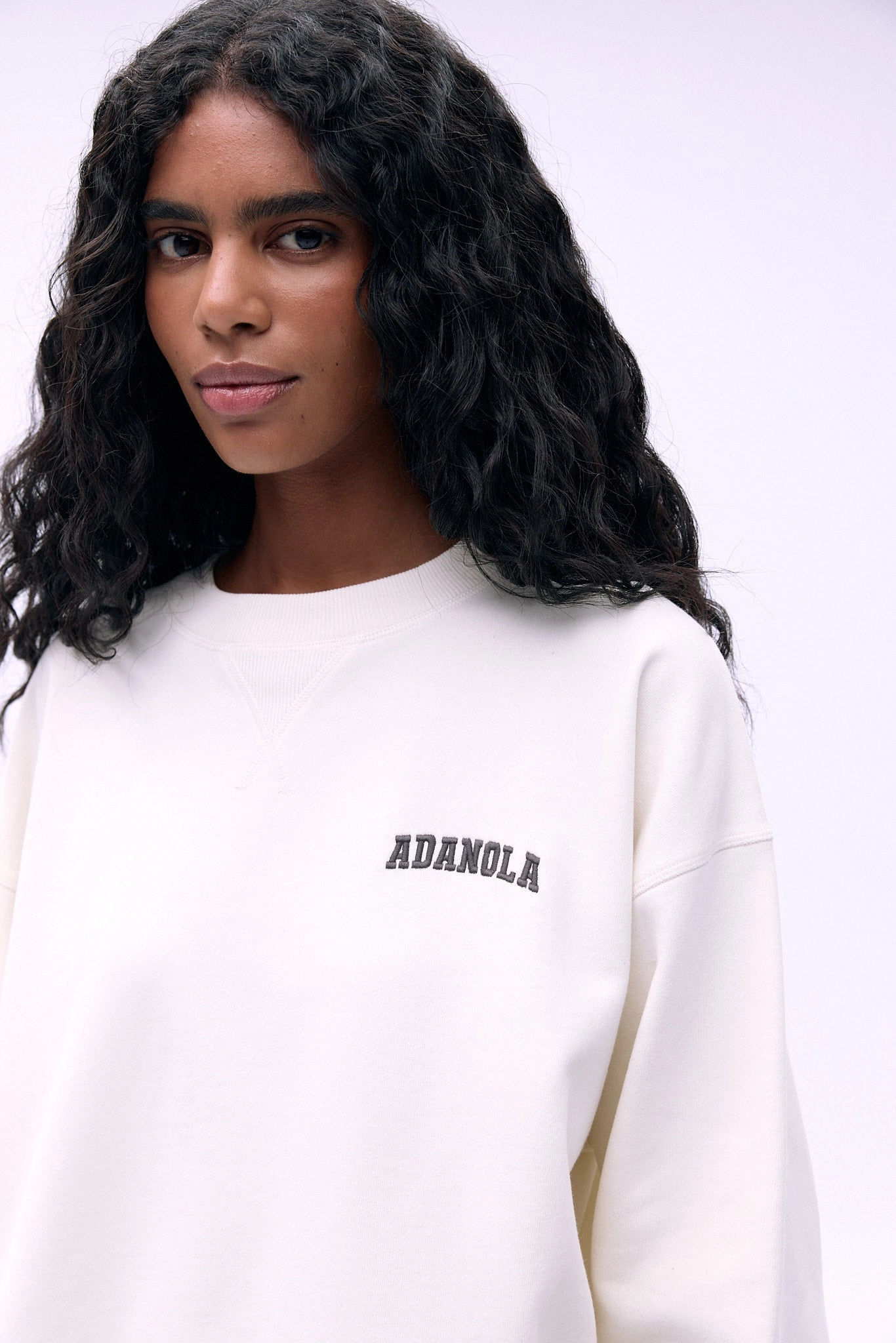 Varsity Loose Fit Sweatshirt - Marshmallow White/Coffee Bean